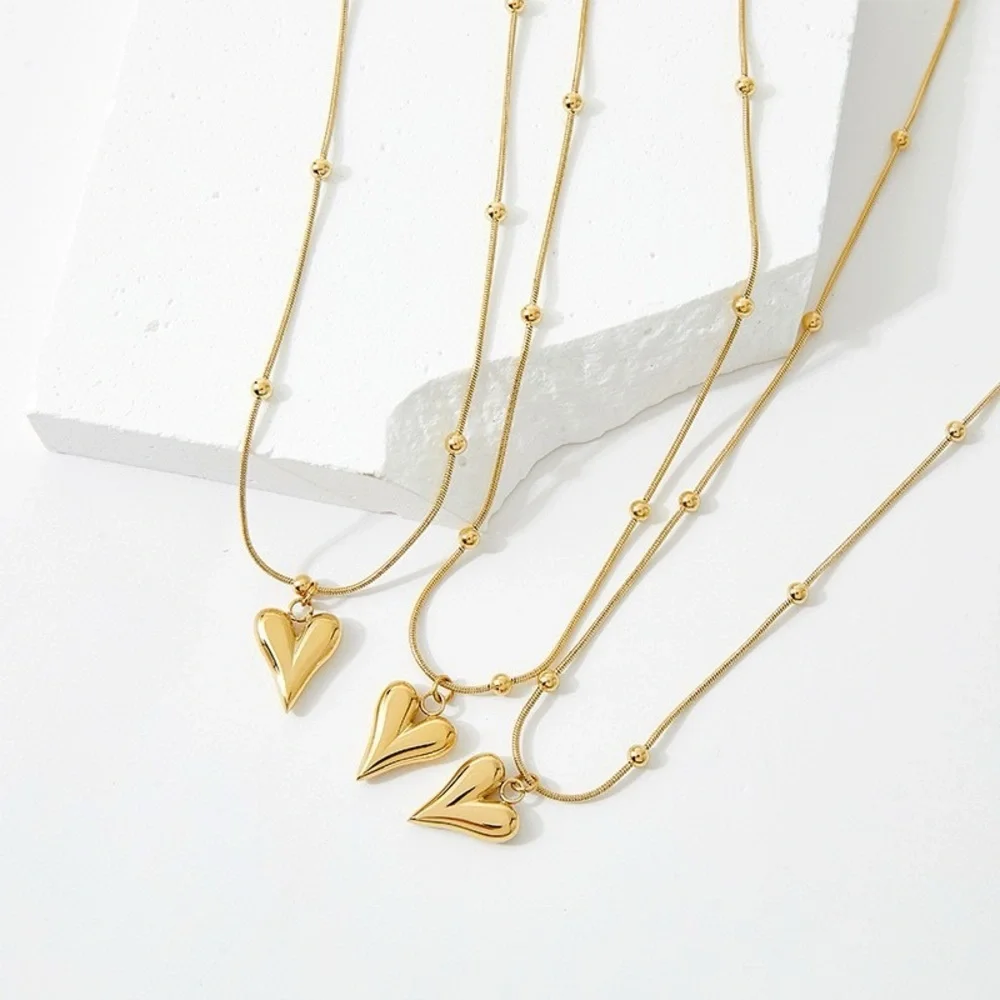 18K Gold Heart Necklace*Minimalist Necklace*Waterproof and Sweatproof - Picture 5 of 6